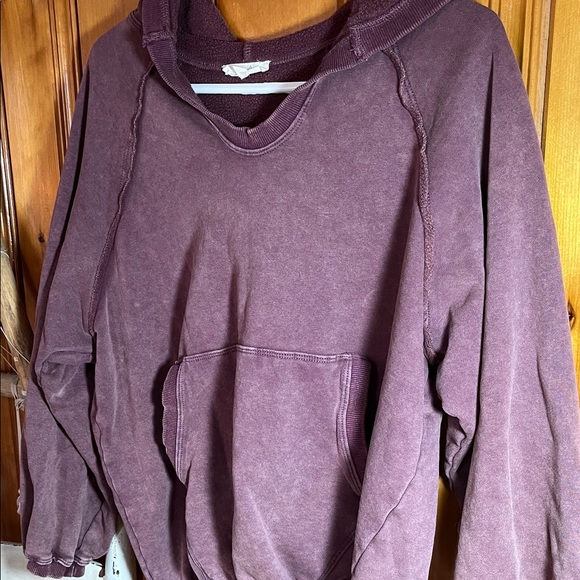 Easel Maroon Hoodie - Picture 4 of 5